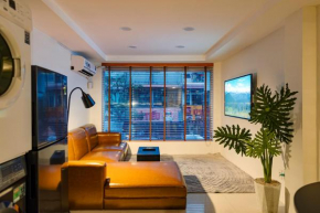 Entire House with Full Amenities - Near Bui Vien Walking Street , District 1